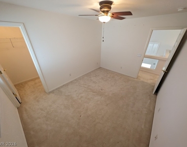 10900 Royal Highlands Street - Photo Thumbnail 22