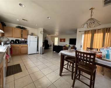 5698 Doubleday Street - Photo Thumbnail 11
