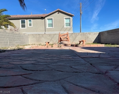 5698 Doubleday Street - Photo Thumbnail 22