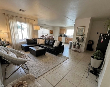 5698 Doubleday Street - Photo Thumbnail 8
