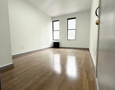 600 West 186th Street - Photo Thumbnail 10