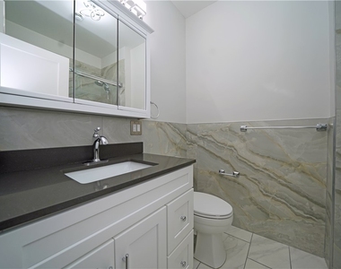 184 Apt. 207 N Main Street - Photo Thumbnail 9
