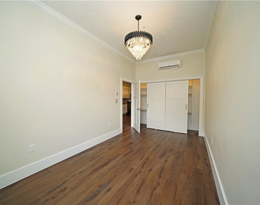 184 Apt. 207 N Main Street - Photo Thumbnail 6