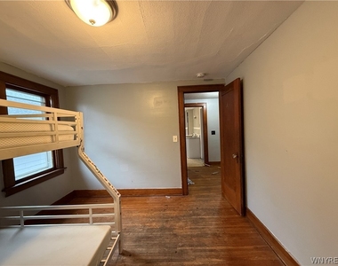 110 Gerald Avenue - Photo Thumbnail 8