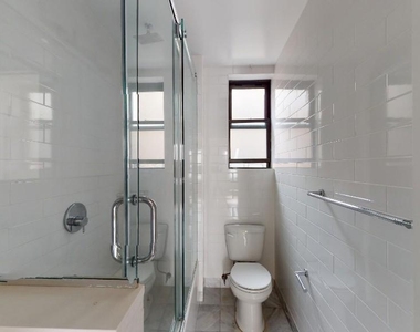 West 68th Street - Photo Thumbnail 6