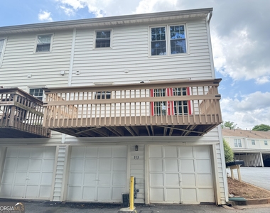 153 Holcomb Ferry Road - Photo Thumbnail 7