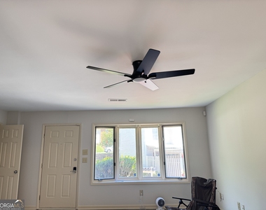 153 Holcomb Ferry Road - Photo Thumbnail 5