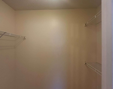 471 Eagles Crossing Circle - Photo Thumbnail 11
