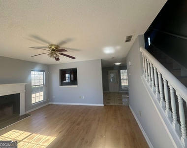 471 Eagles Crossing Circle - Photo Thumbnail 1