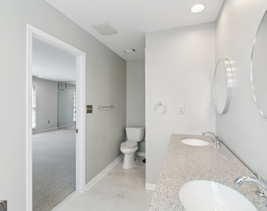 355 Westerhall Court - Photo Thumbnail 18