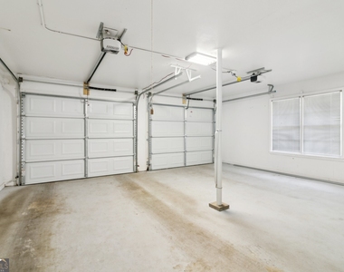 355 Westerhall Court - Photo Thumbnail 32