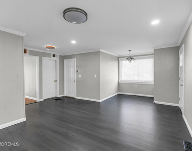 717 Harmony Road - Photo Thumbnail 7