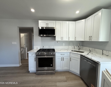 464 2nd Avenue - Photo Thumbnail 15