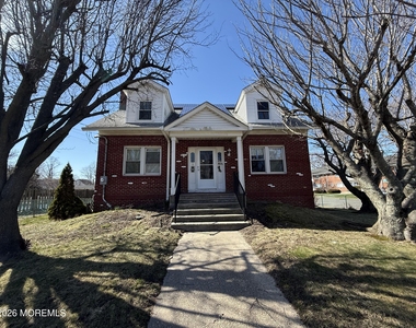 464 2nd Avenue - Photo Thumbnail 1