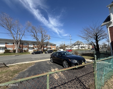 464 2nd Avenue - Photo Thumbnail 7
