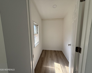 464 2nd Avenue - Photo Thumbnail 11