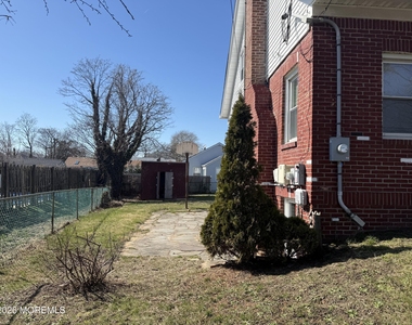 464 2nd Avenue - Photo Thumbnail 3