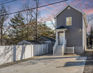 2334 Adams Avenue - Photo Thumbnail 23