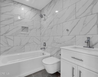 2334 Adams Avenue - Photo Thumbnail 18