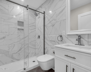 2334 Adams Avenue - Photo Thumbnail 10