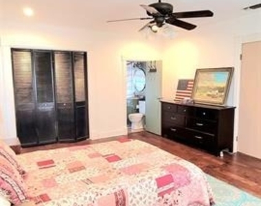 1403 S Donnybrook Avenue - Photo Thumbnail 9