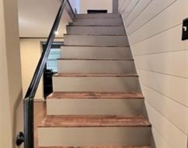 1403 S Donnybrook Avenue - Photo Thumbnail 6