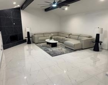 4126 Kazak Street - Photo Thumbnail 9