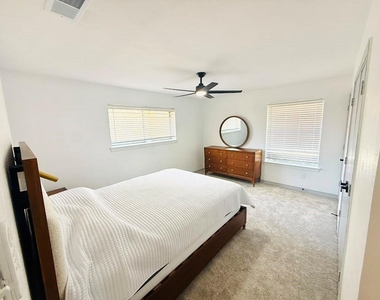 4126 Kazak Street - Photo Thumbnail 15