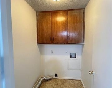 6403 San Juan Avenue - Photo Thumbnail 8