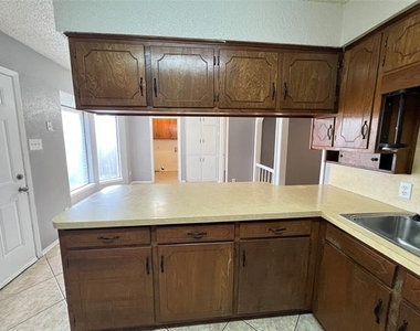 6403 San Juan Avenue - Photo Thumbnail 5