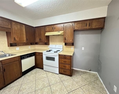 6403 San Juan Avenue - Photo Thumbnail 4