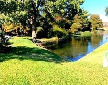 14800 Enterprise Drive - Photo Thumbnail 22