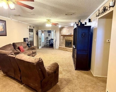124 Juanita Avenue - Photo Thumbnail 4