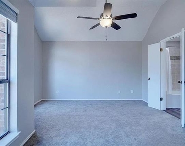 1400 Paintbrush Street - Photo Thumbnail 6
