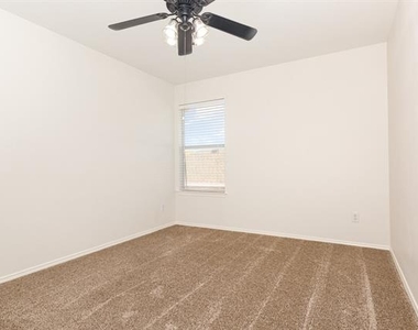 3611 Valley Forge Drive - Photo Thumbnail 14