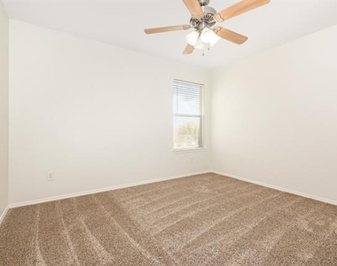 3611 Valley Forge Drive - Photo Thumbnail 13