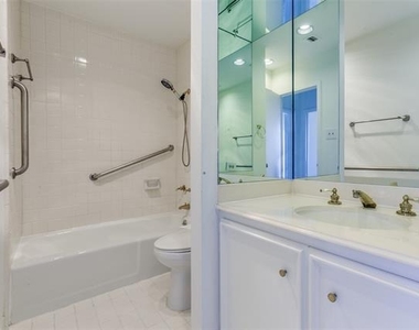 6335 W Northwest Highway - Photo Thumbnail 8