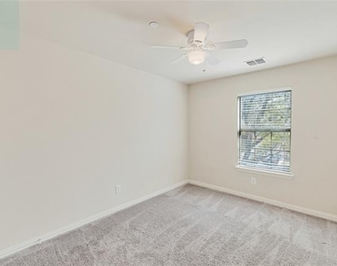 7913 Hannah Street - Photo Thumbnail 16