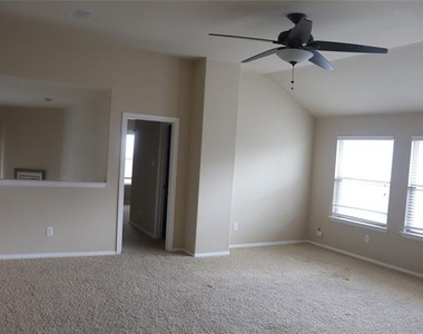 15028 Frisco Ranch Drive - Photo Thumbnail 11