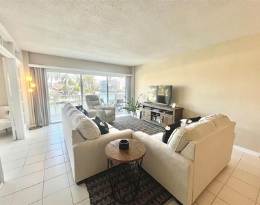 140 Ne 28th Avenue - Photo Thumbnail 9