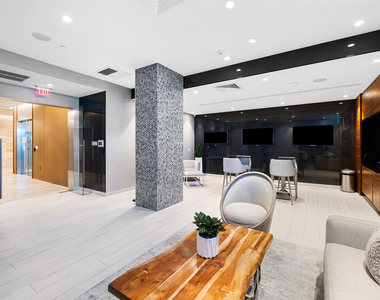 701 N Fort Lauderdale Beach Boulevard - Photo Thumbnail 13