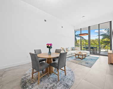 701 N Fort Lauderdale Beach Boulevard - Photo Thumbnail 1