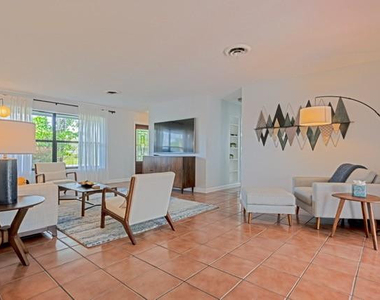 1311 Sw 56th Avenue - Photo Thumbnail 16