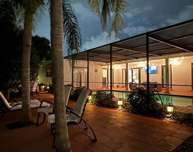 1311 Sw 56th Avenue - Photo Thumbnail 19