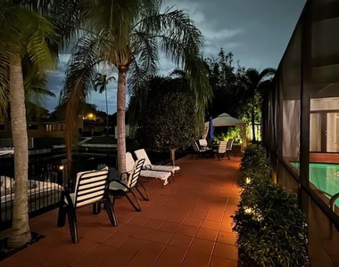 1311 Sw 56th Avenue - Photo Thumbnail 21
