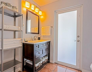 1311 Sw 56th Avenue - Photo Thumbnail 14