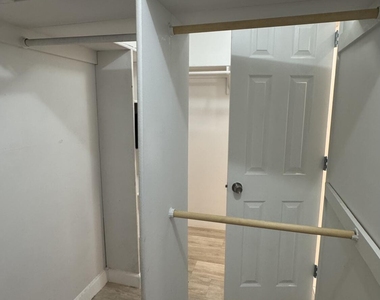 802 Saint Andrews Road - Photo Thumbnail 31