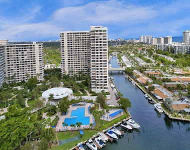 2500 Parkview Drive - Photo Thumbnail 44