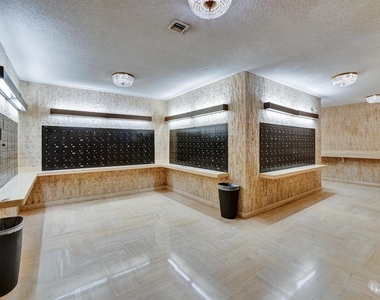 2500 Parkview Drive - Photo Thumbnail 38