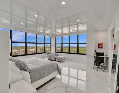 2500 Parkview Drive - Photo Thumbnail 25
